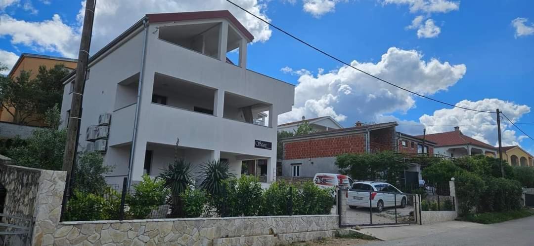 Apartmán Stars Gornji Karin Exteriér fotografie