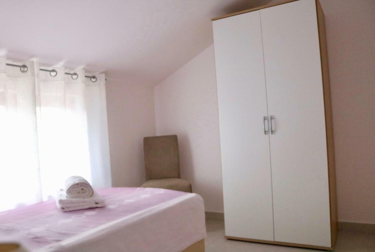Apartmán Stars Gornji Karin Exteriér fotografie
